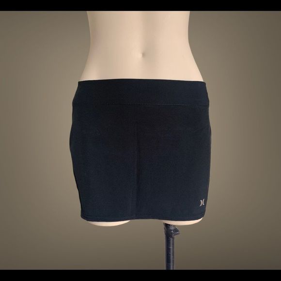Hurley Dresses & Skirts - Hurley Phantom mini